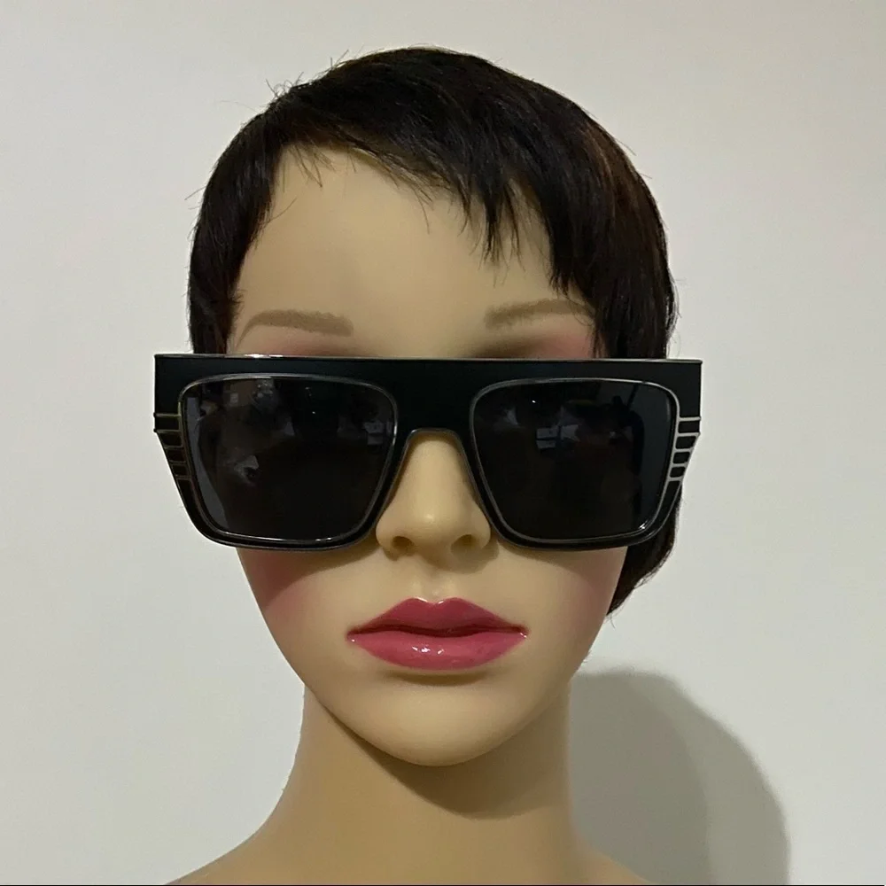 ILL.I By Will. I. Am WA503S04 Square Sungl…